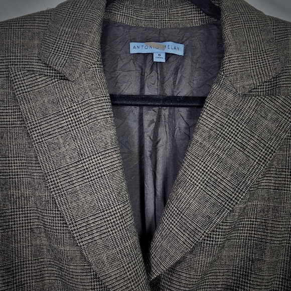 Antonio Melani Women's BlazerJacket. - Picture 6 of 12
